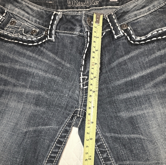 Miss Me Bermuda Denim Shorts Women's Size 29 - Picture 5 of 11